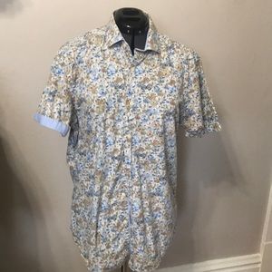 **LAST CHANCE** Short-Sleeve Floral Button Down